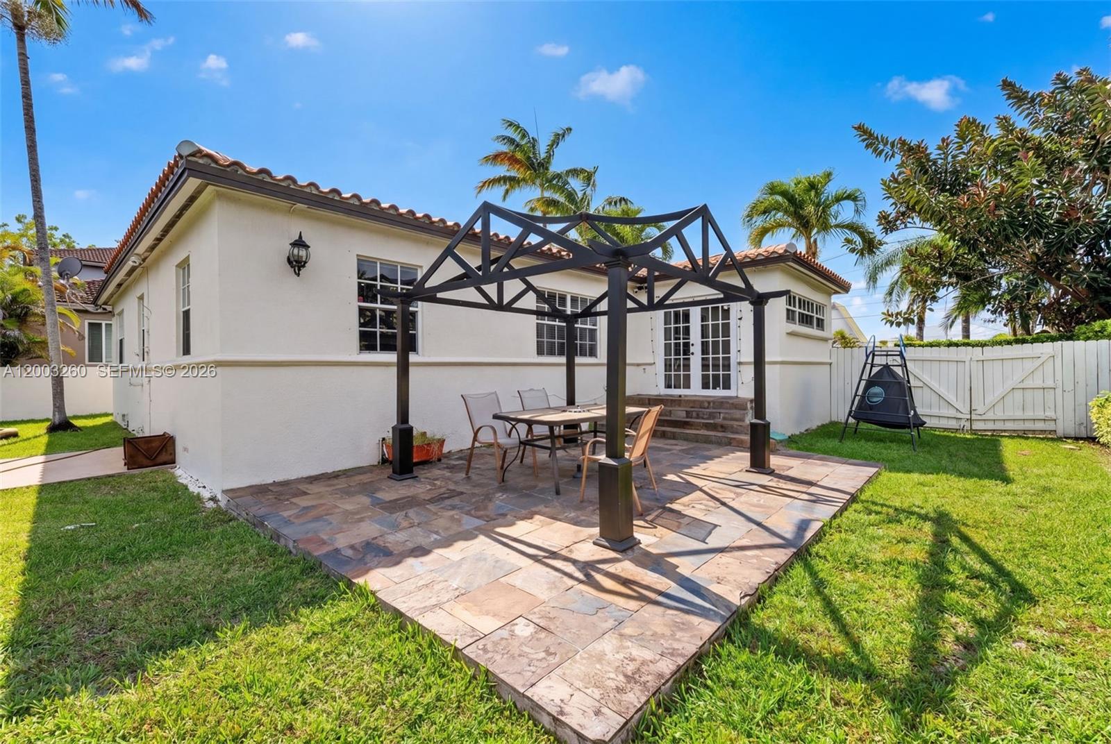 9000 SW 40th Ter