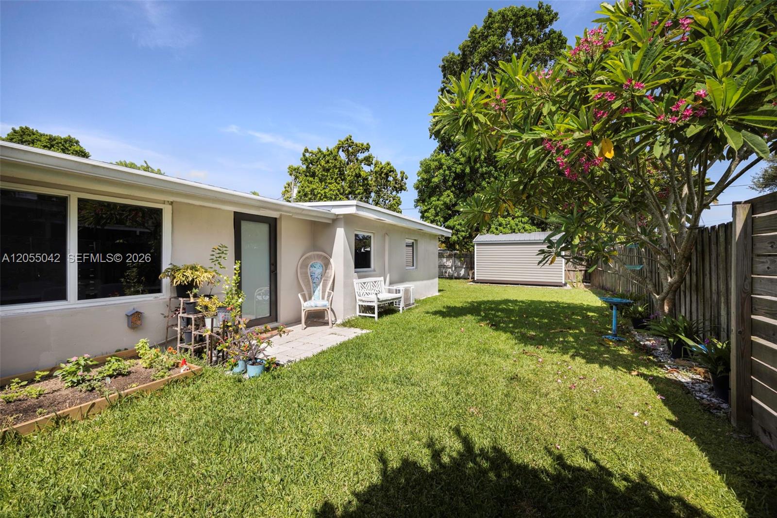 18681 Belview Dr