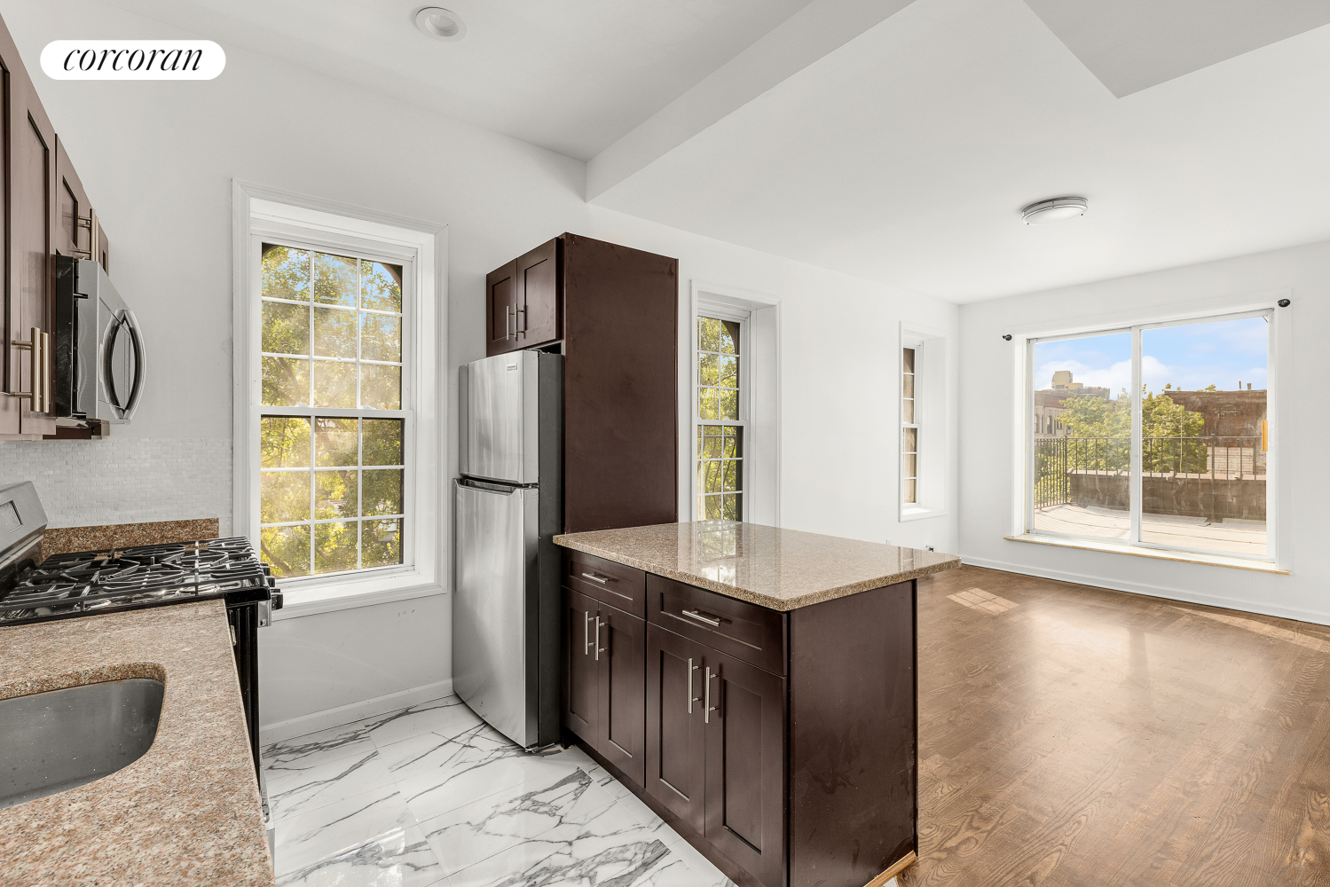 615 LINCOLN Place 3