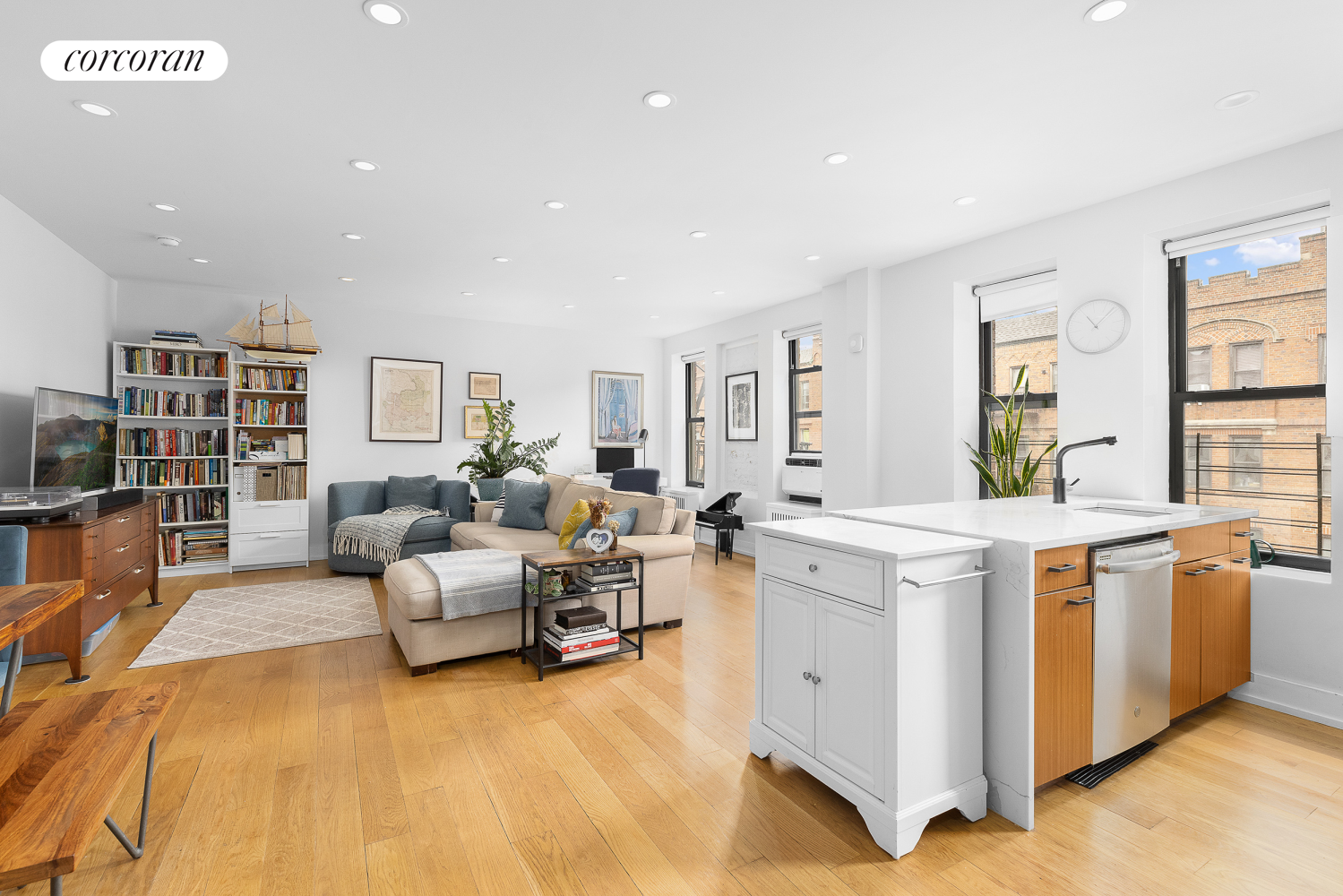 12 CROWN Street E3