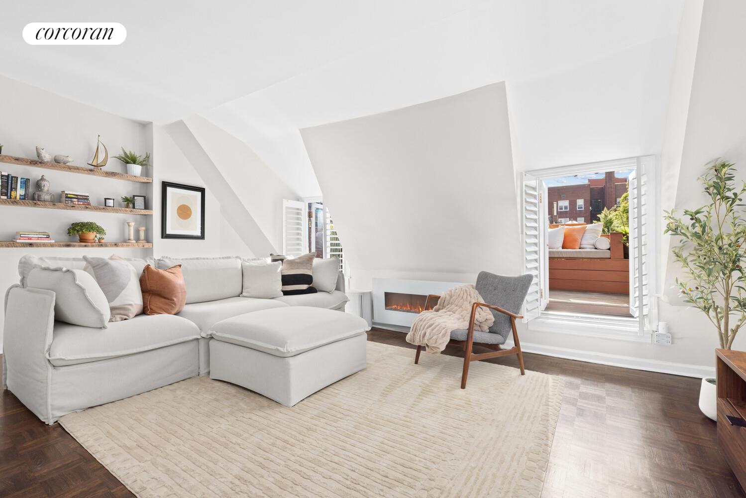 32 8TH Avenue 5