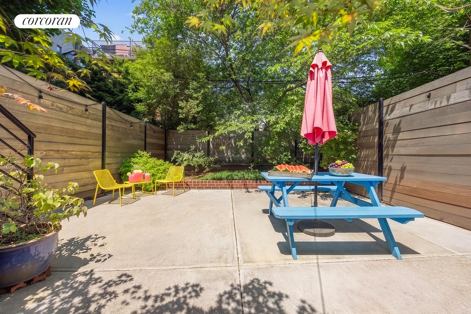 345 GATES Avenue