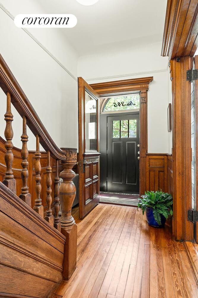 345 GATES Avenue