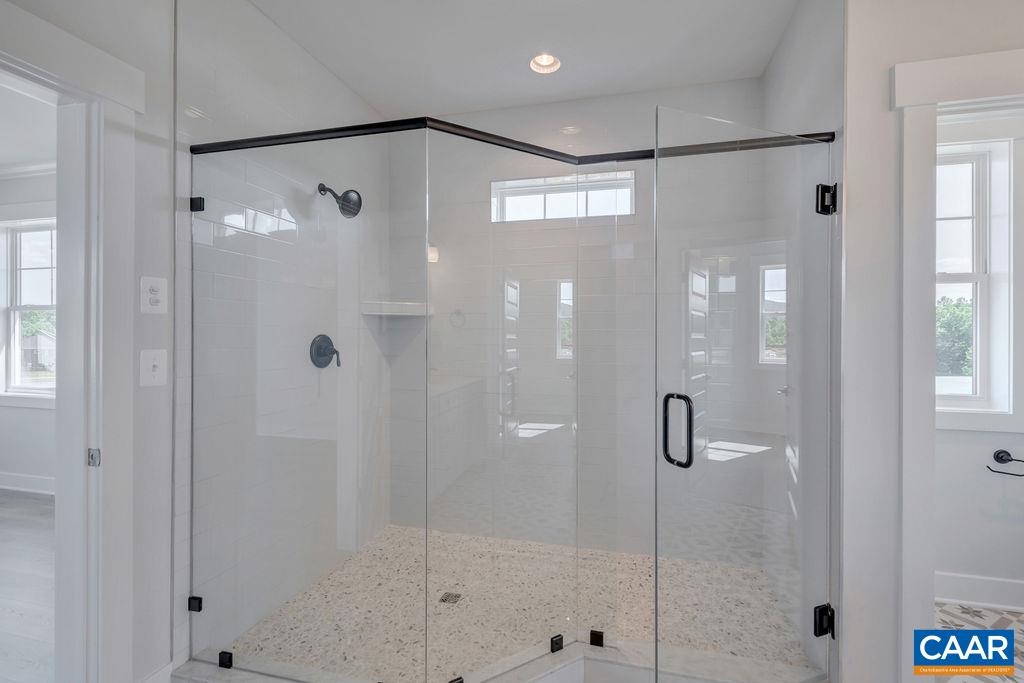 1012 BARKLEY CT