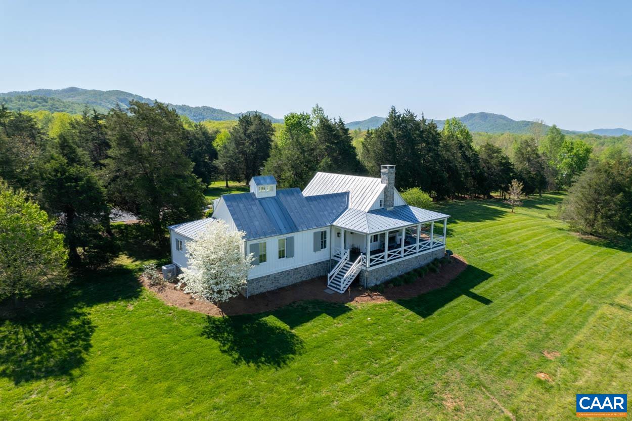 818 ENNIS MOUNTAIN RD