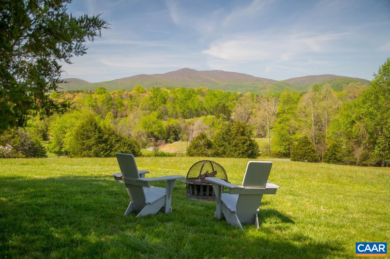 818 ENNIS MOUNTAIN RD