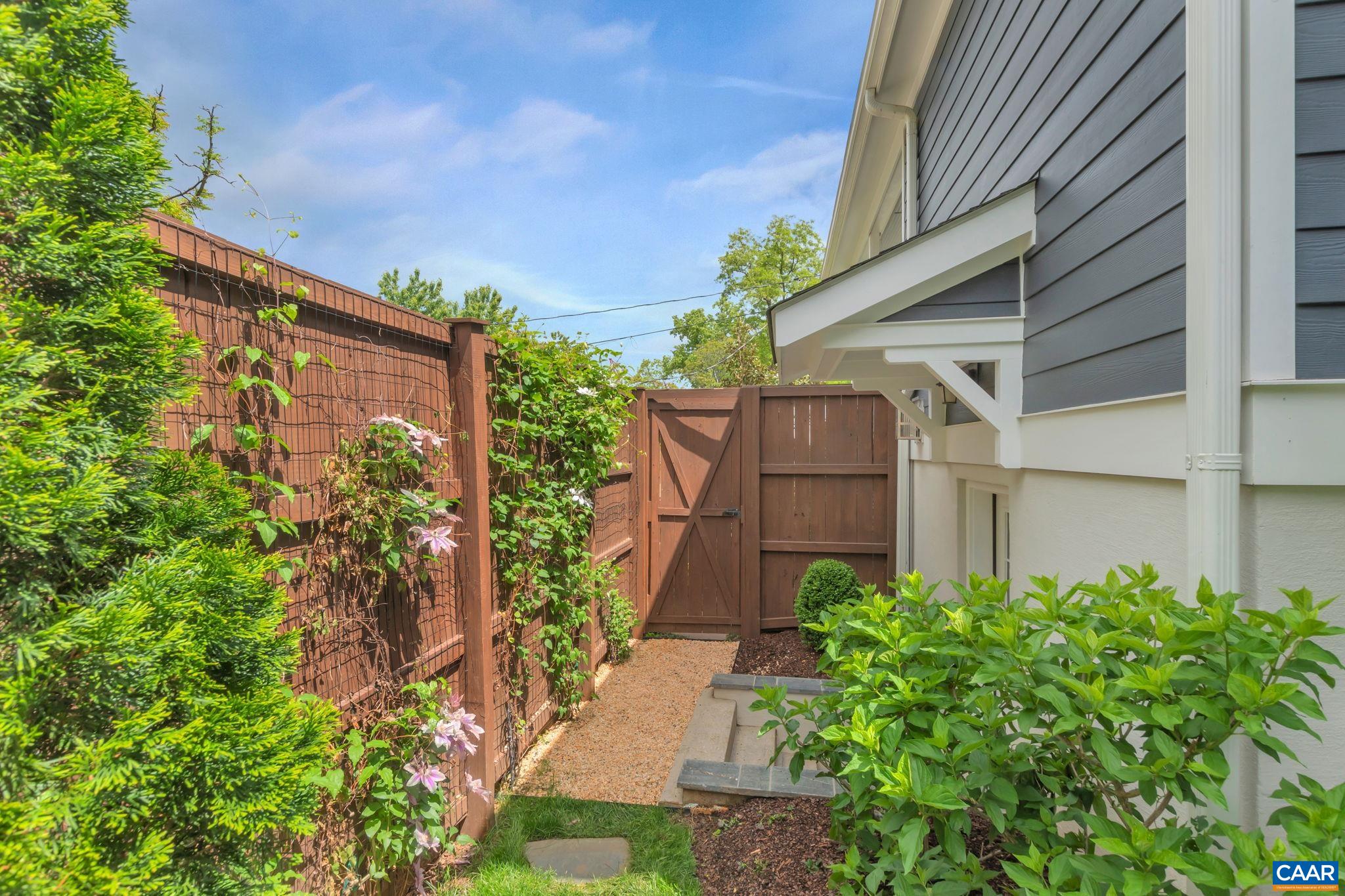 608 BELMONT AVE