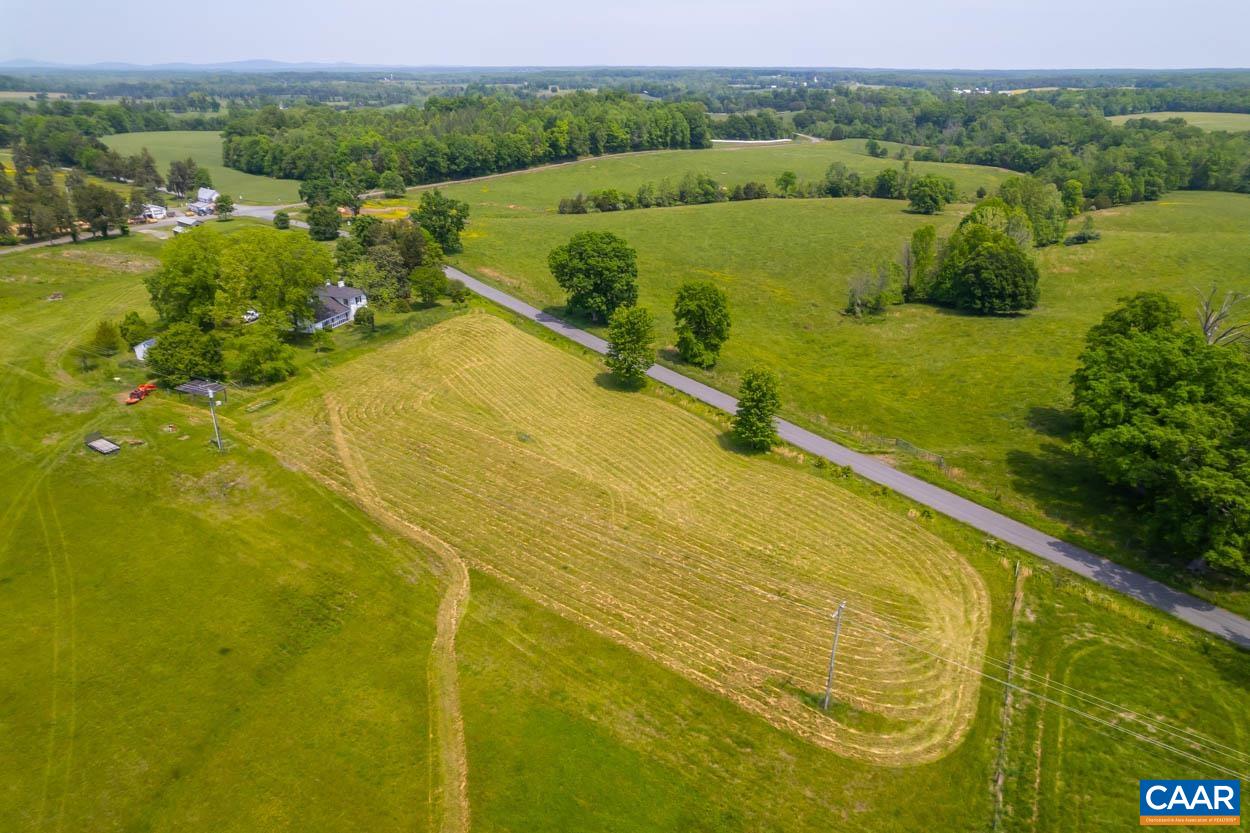 4645 JACK JOUETT RD