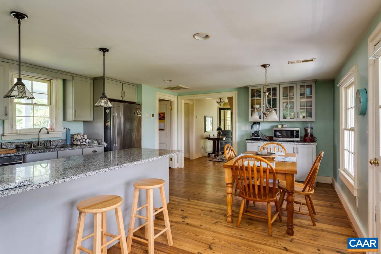 4645 JACK JOUETT RD