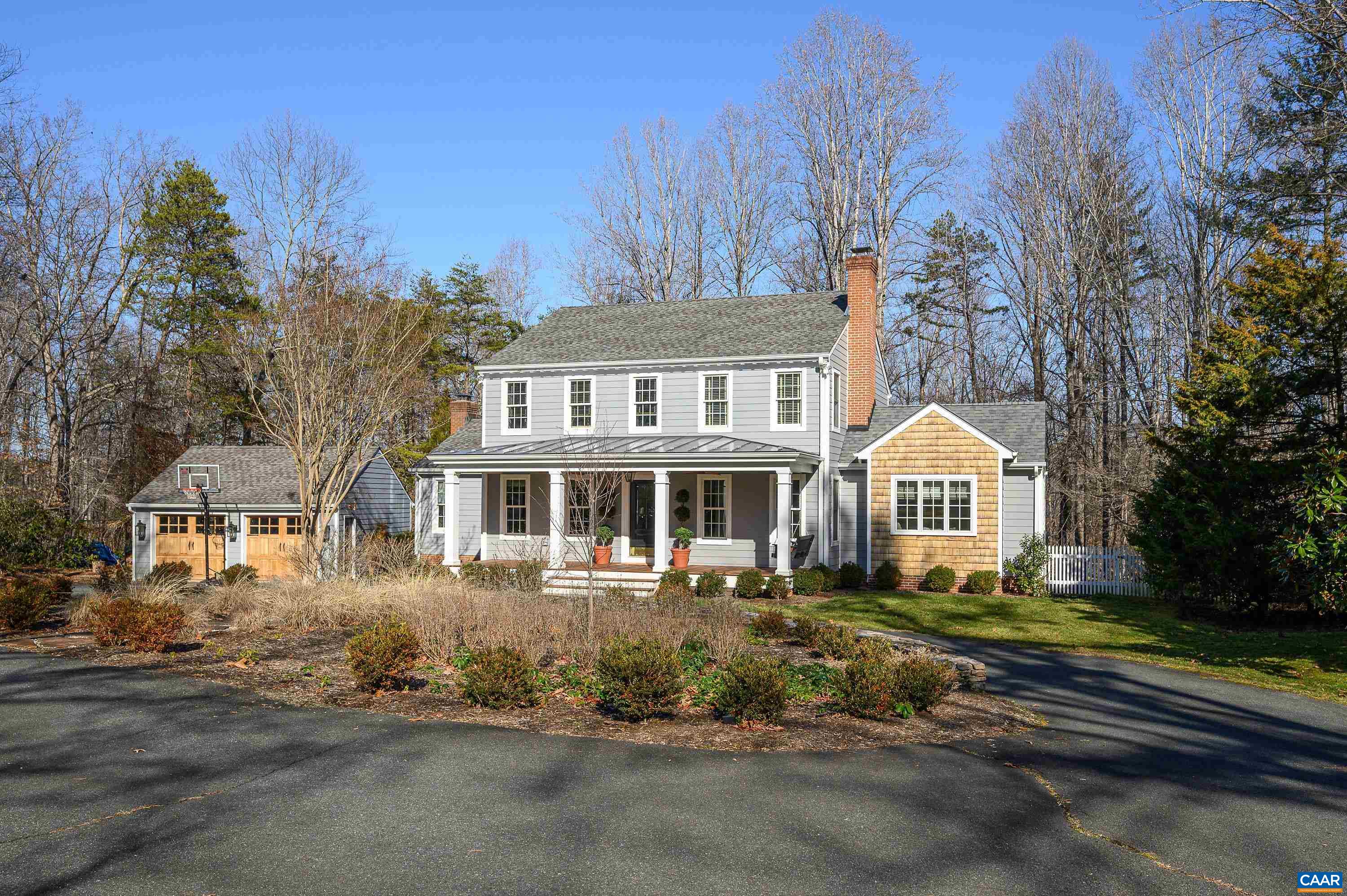 2205 WHIPPOORWILL RD