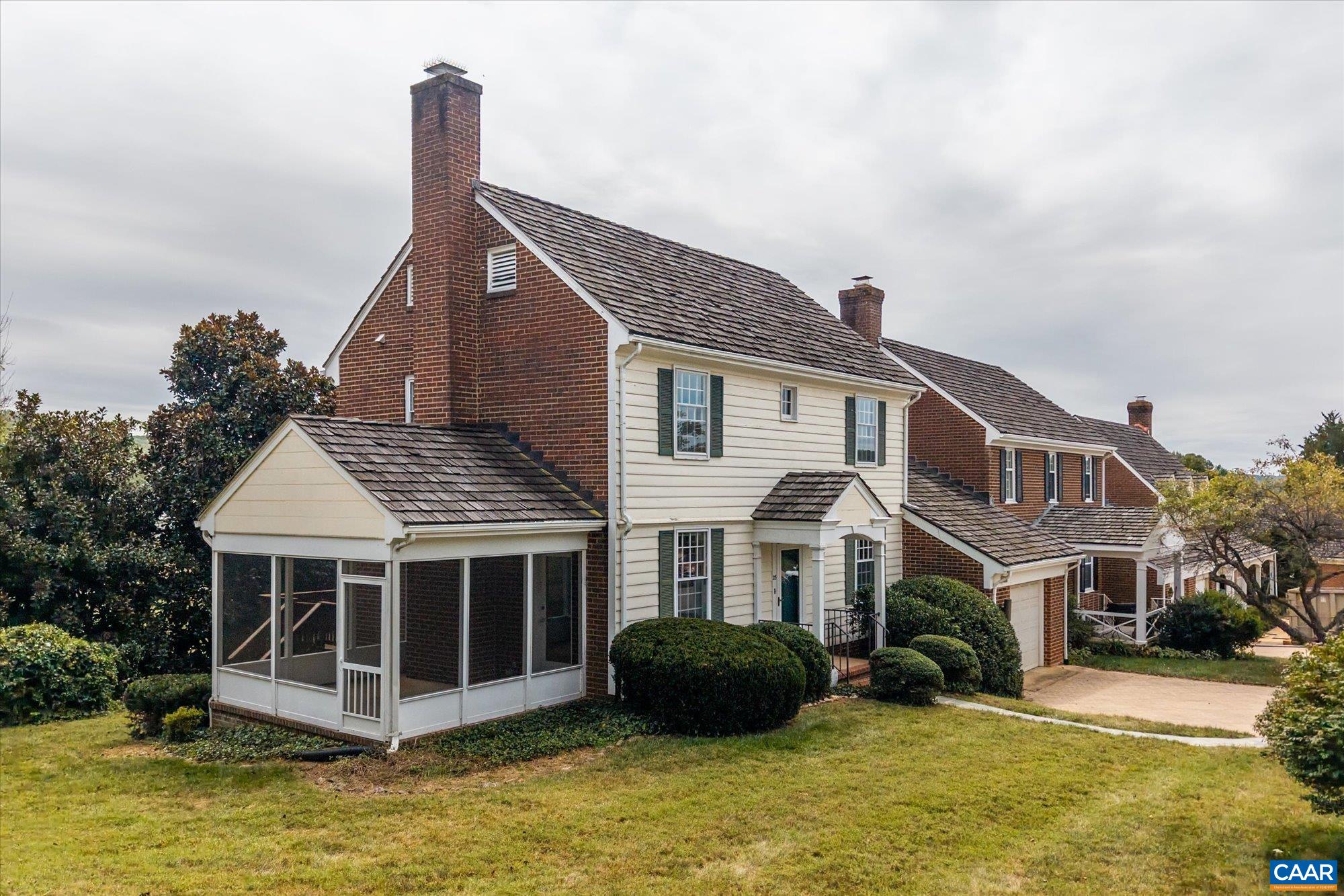 23 EDNAM VILLAGE ST