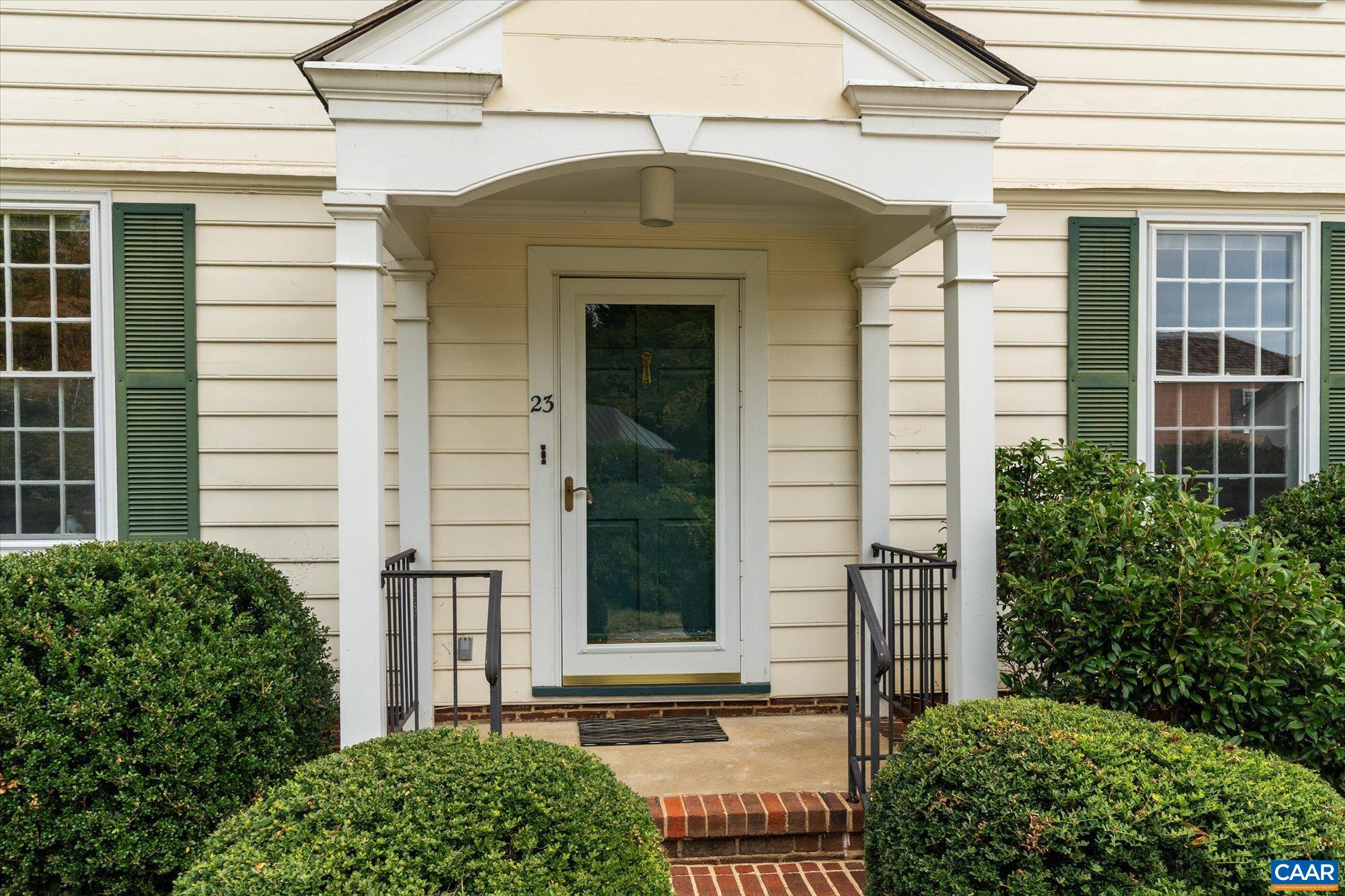 23 EDNAM VILLAGE ST