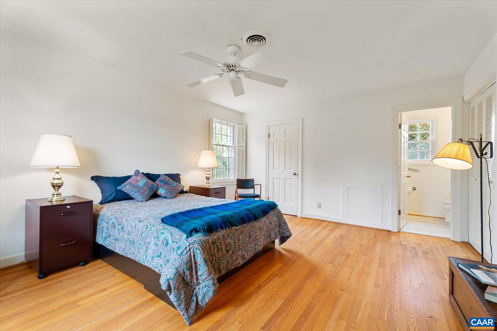 23 EDNAM VILLAGE ST