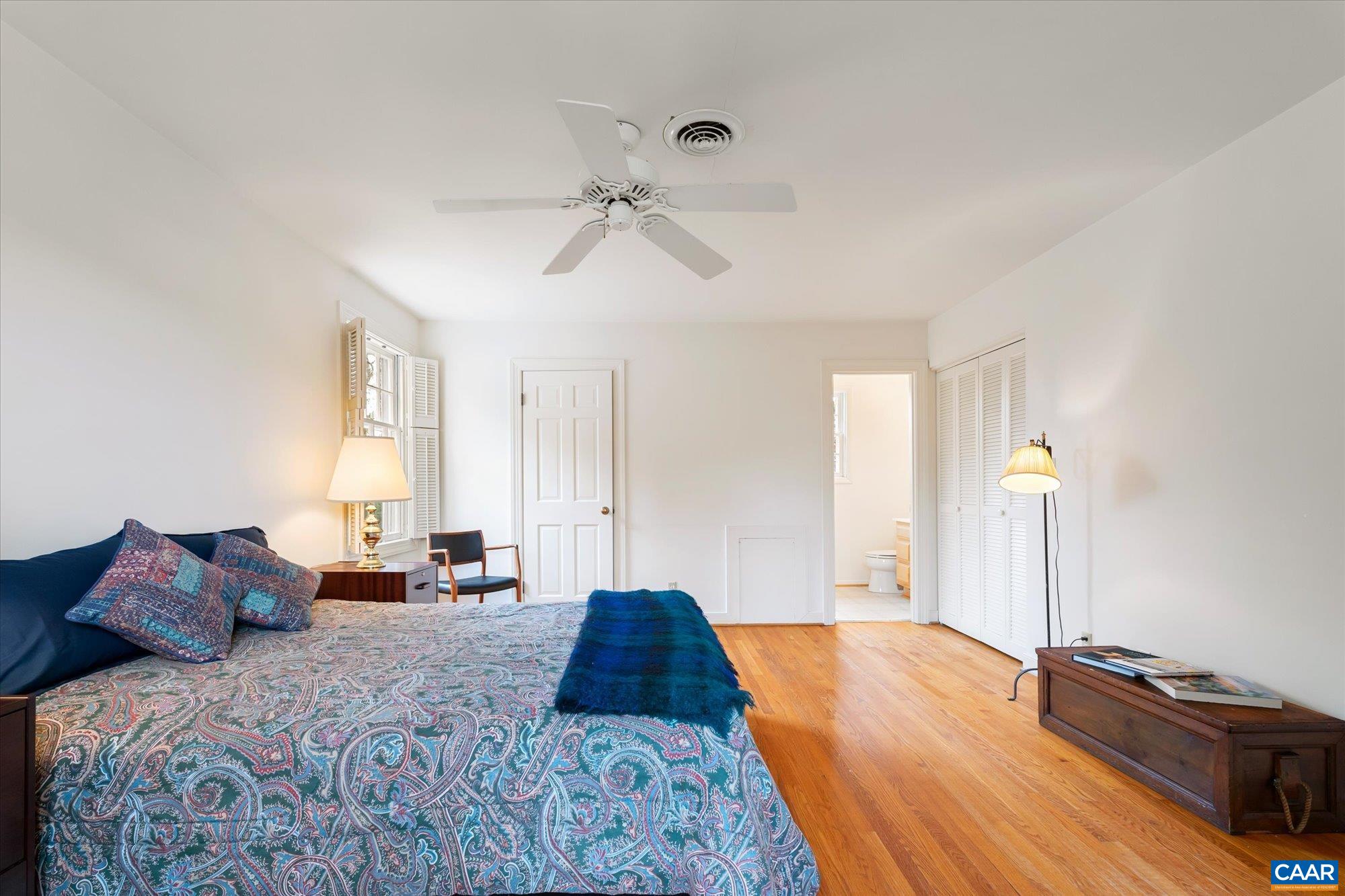 23 EDNAM VILLAGE ST