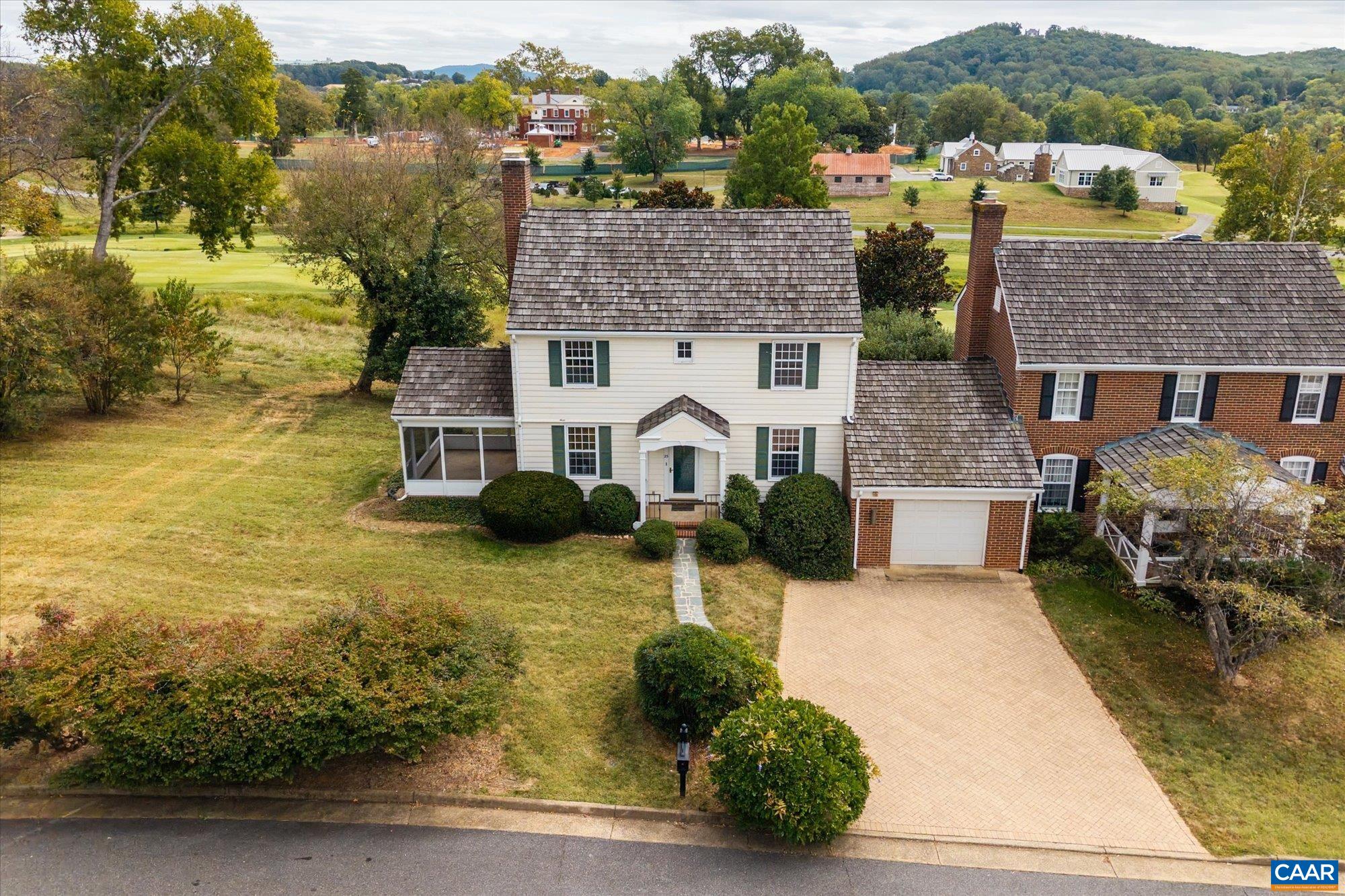 23 EDNAM VILLAGE ST