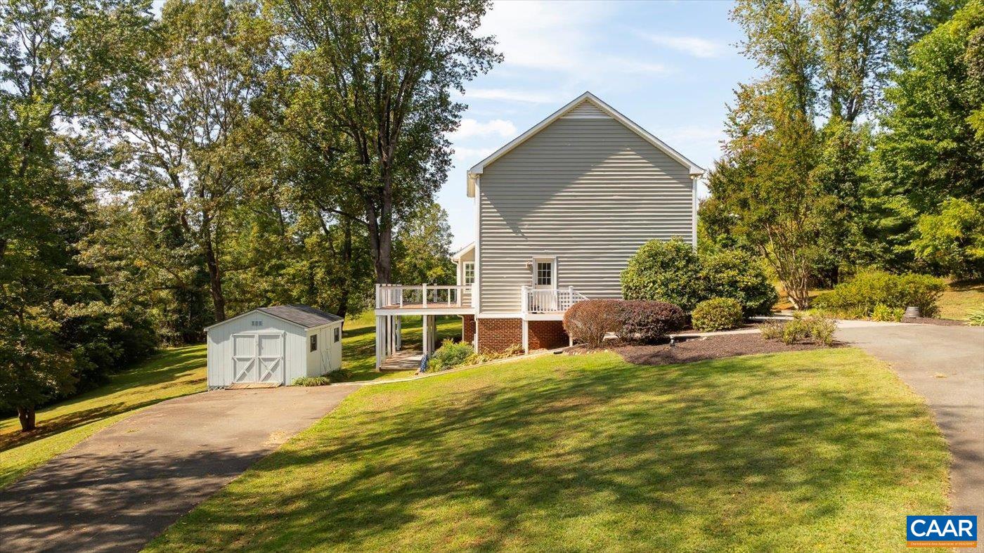 1769 FRANKLIN DR