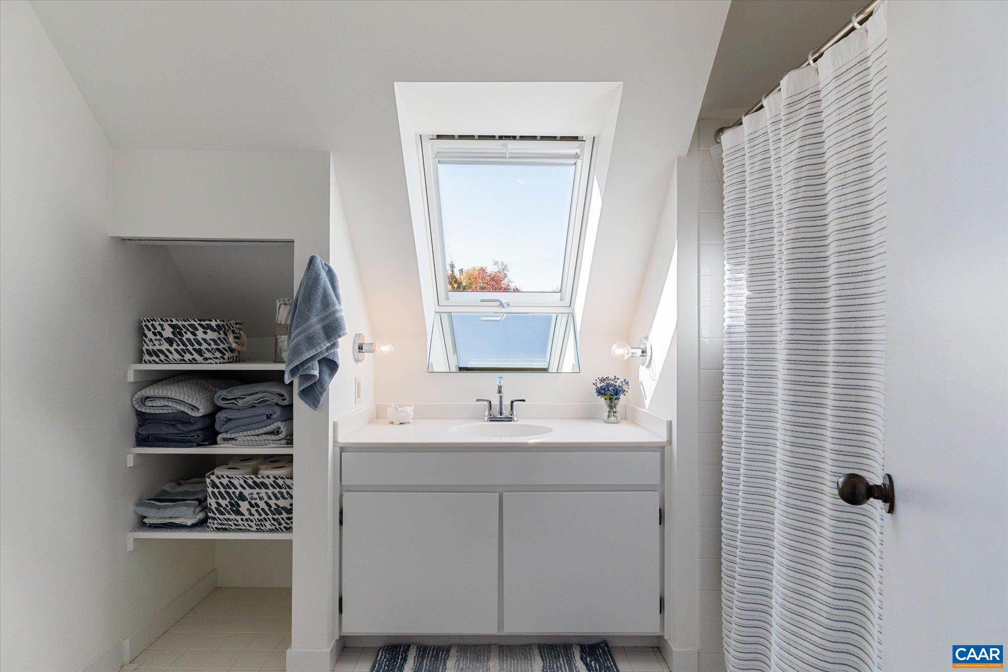 301 NW 2ND ST Unit: C