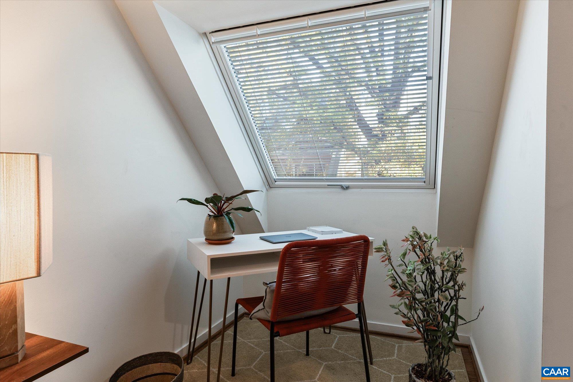 301 NW 2ND ST Unit: C