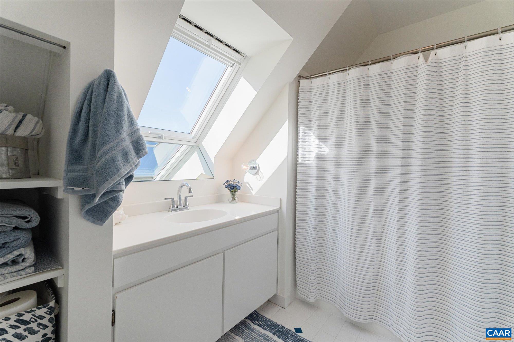 301 NW 2ND ST Unit: C