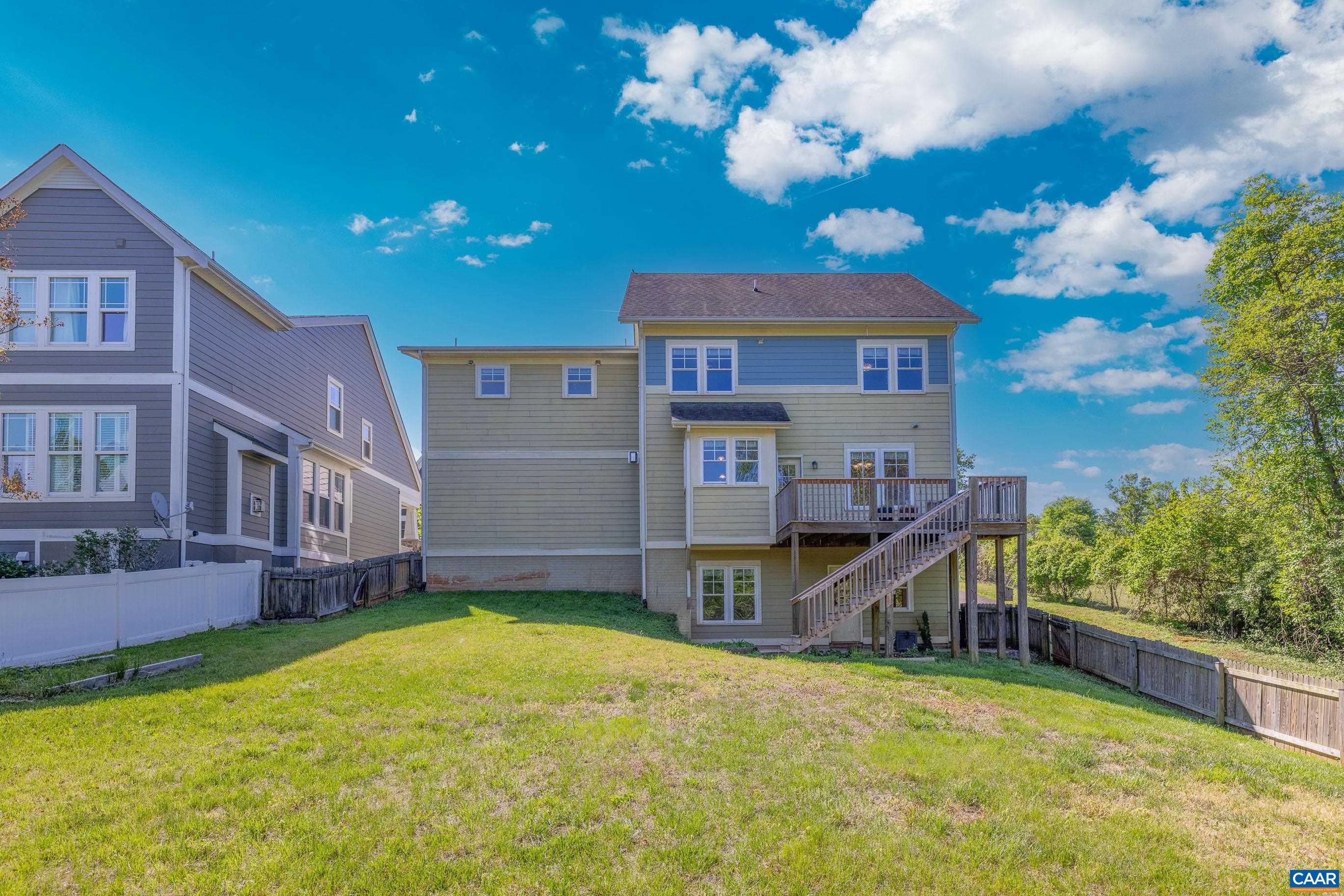 653 TYREE LN