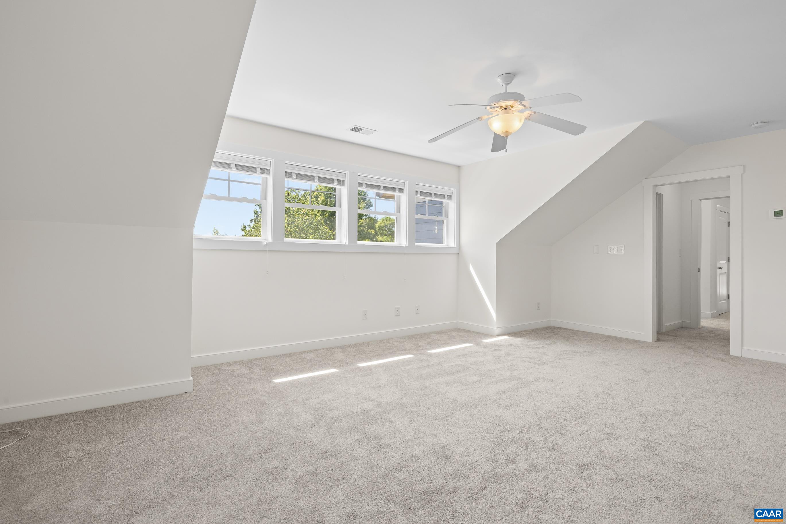 653 TYREE LN