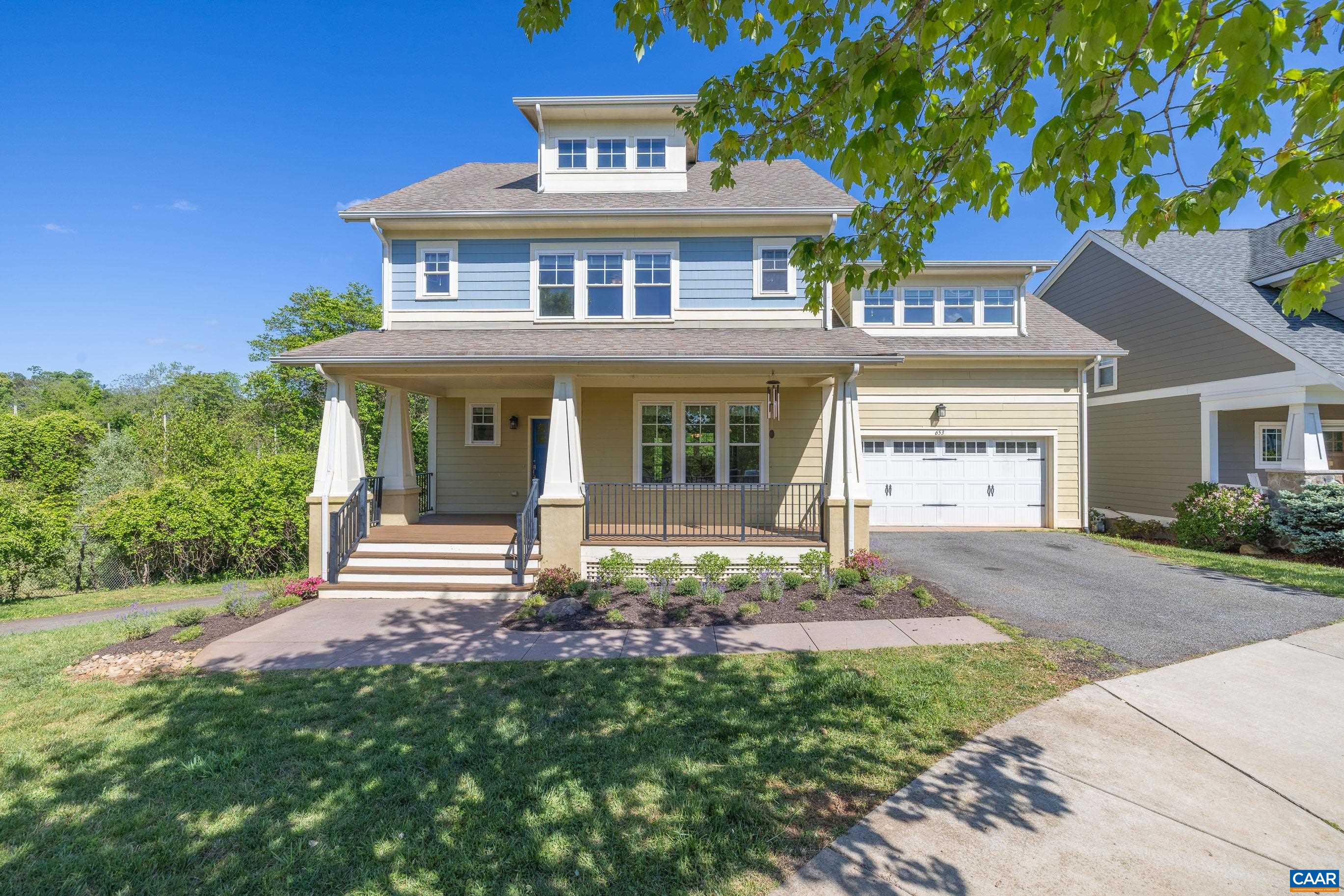 653 TYREE LN