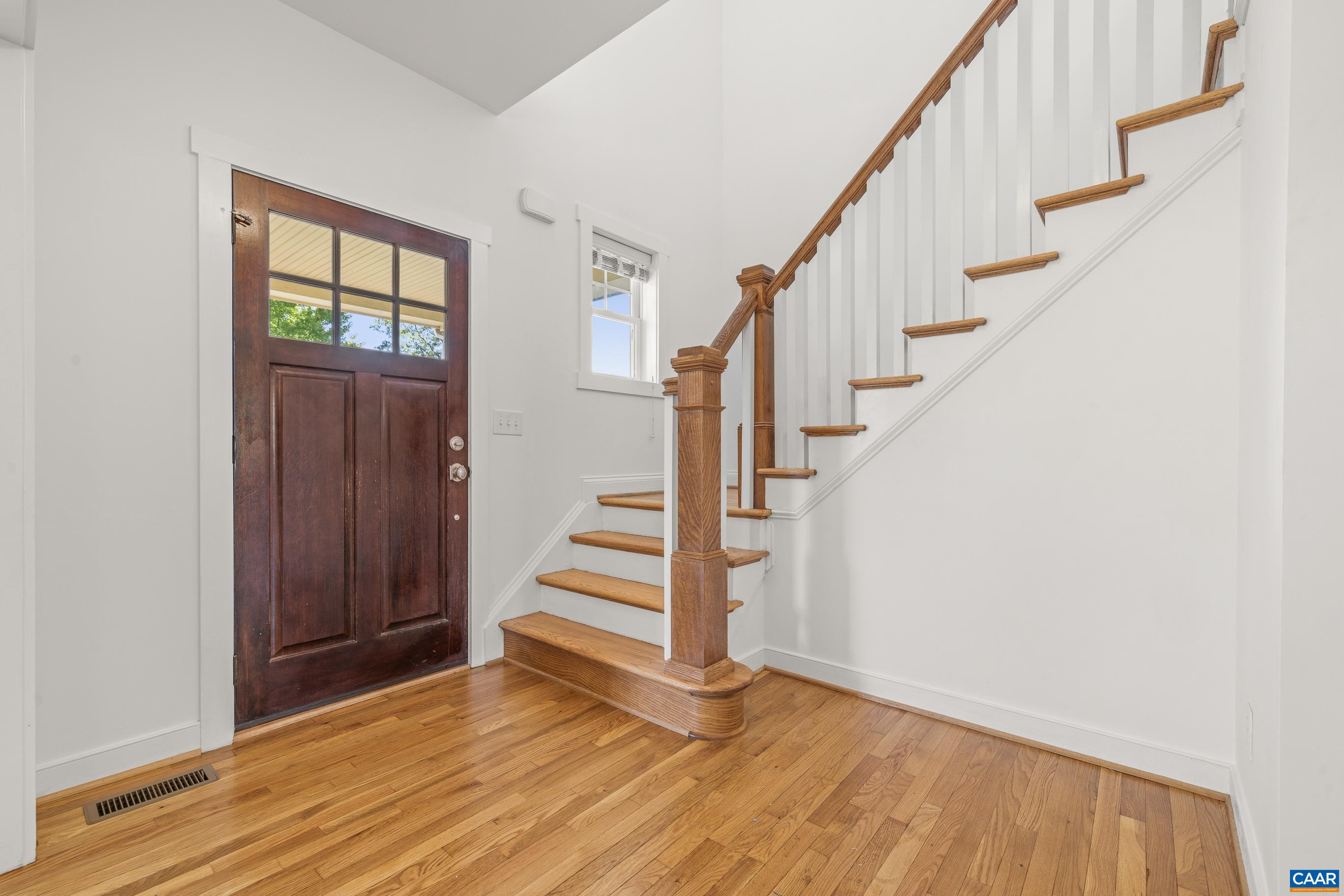 653 TYREE LN