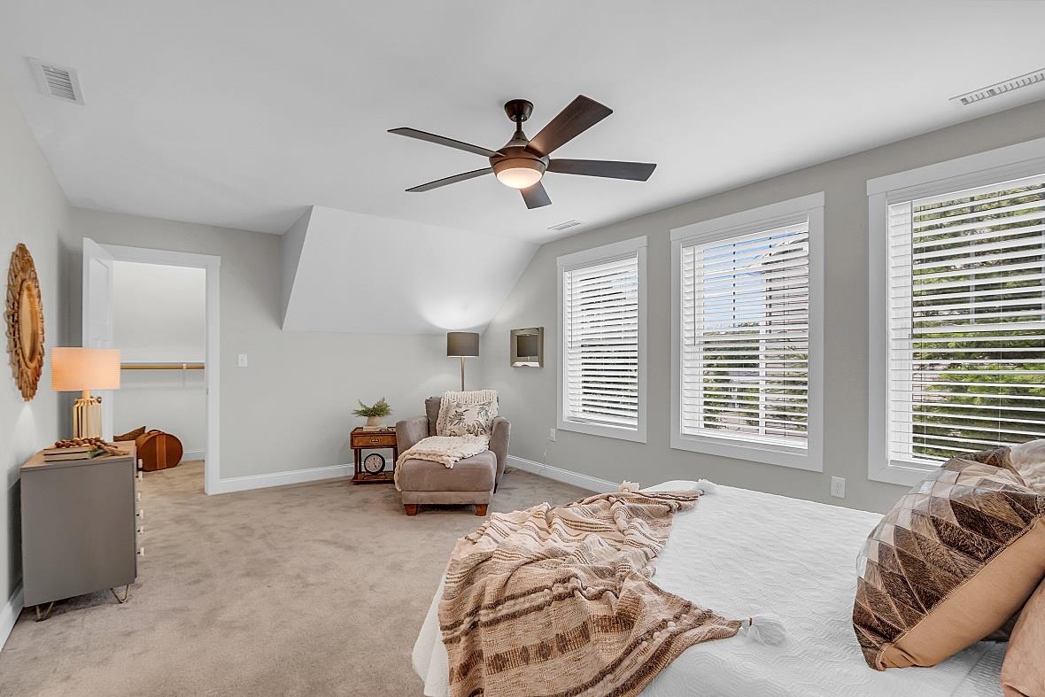 14 Green Road Unit: 14