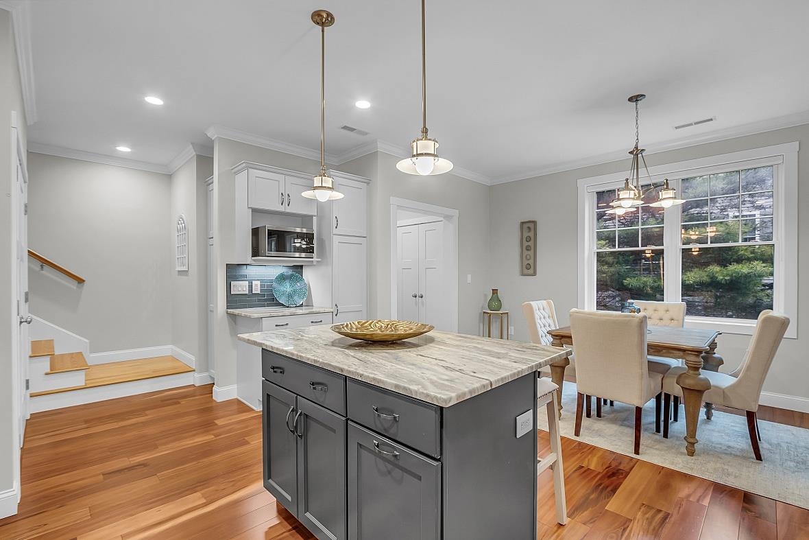 14 Green Road Unit: 14