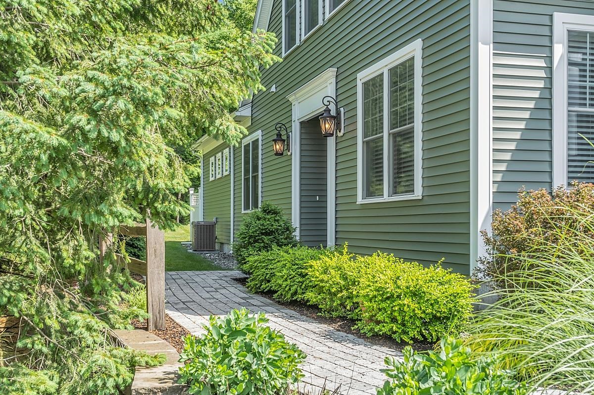 14 Green Road Unit: 14