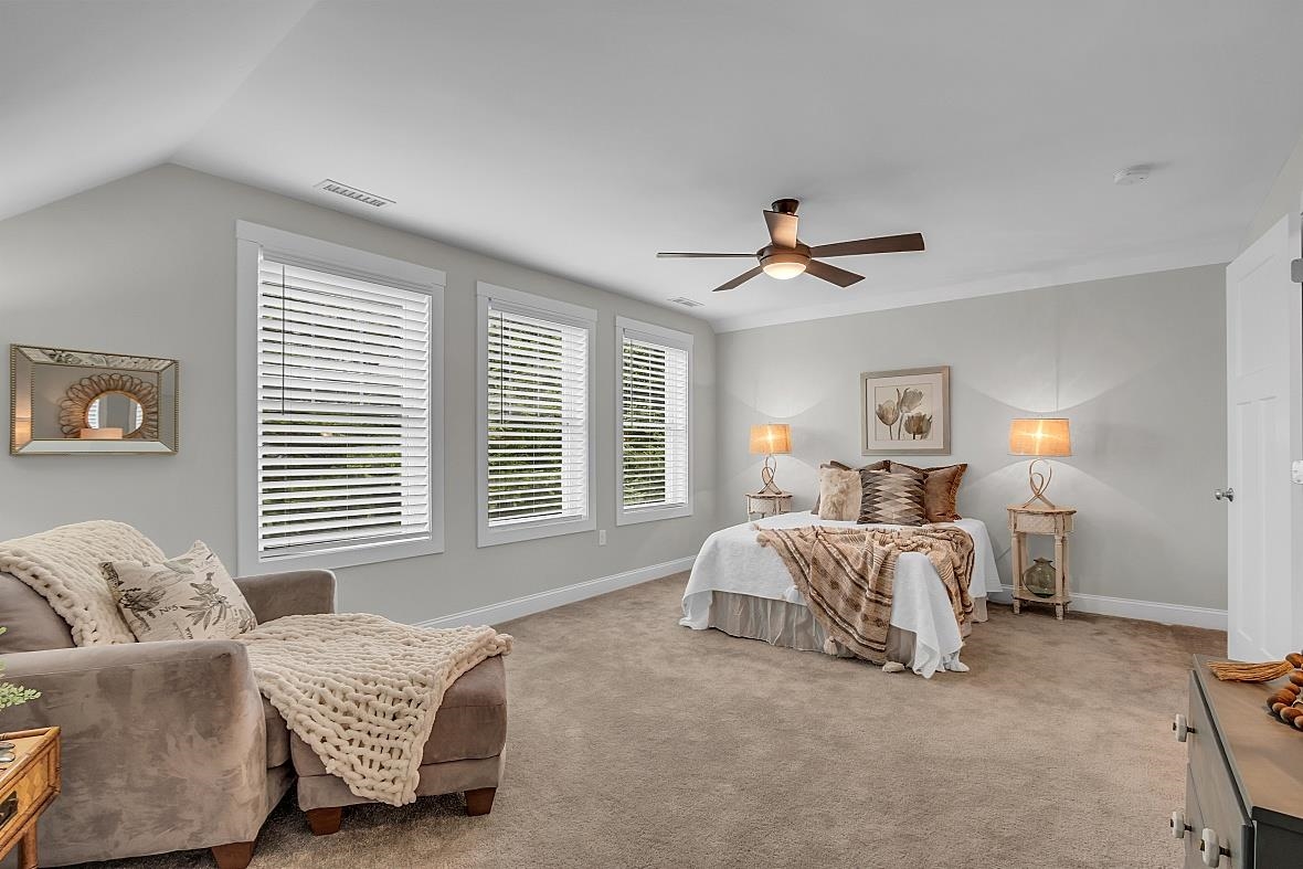 14 Green Road Unit: 14