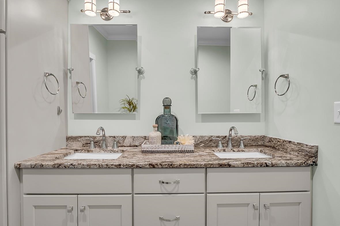 14 Green Road Unit: 14