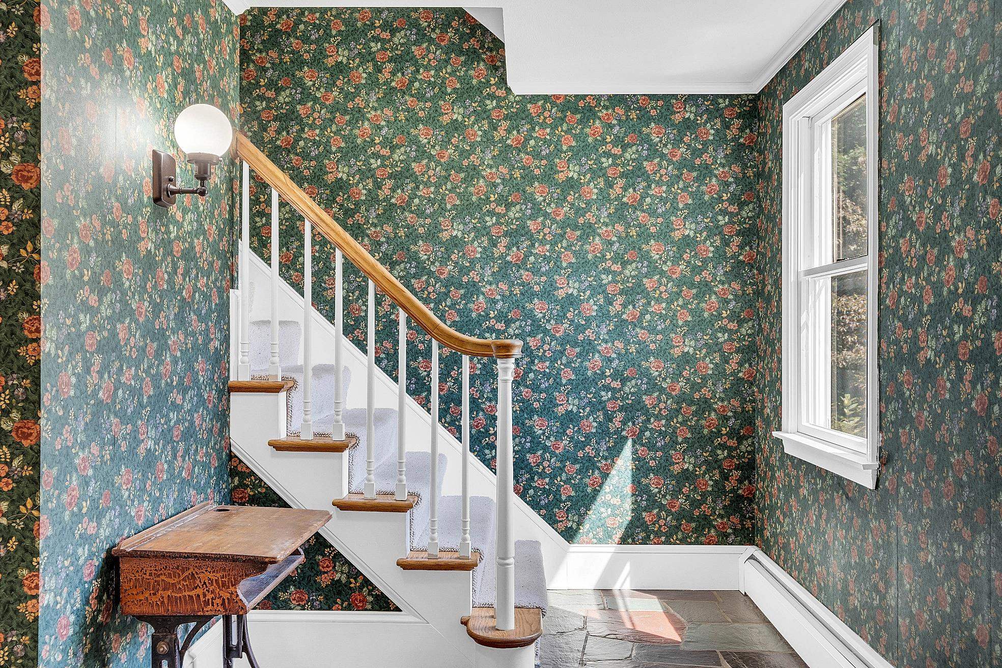 10 Hobbs Road
