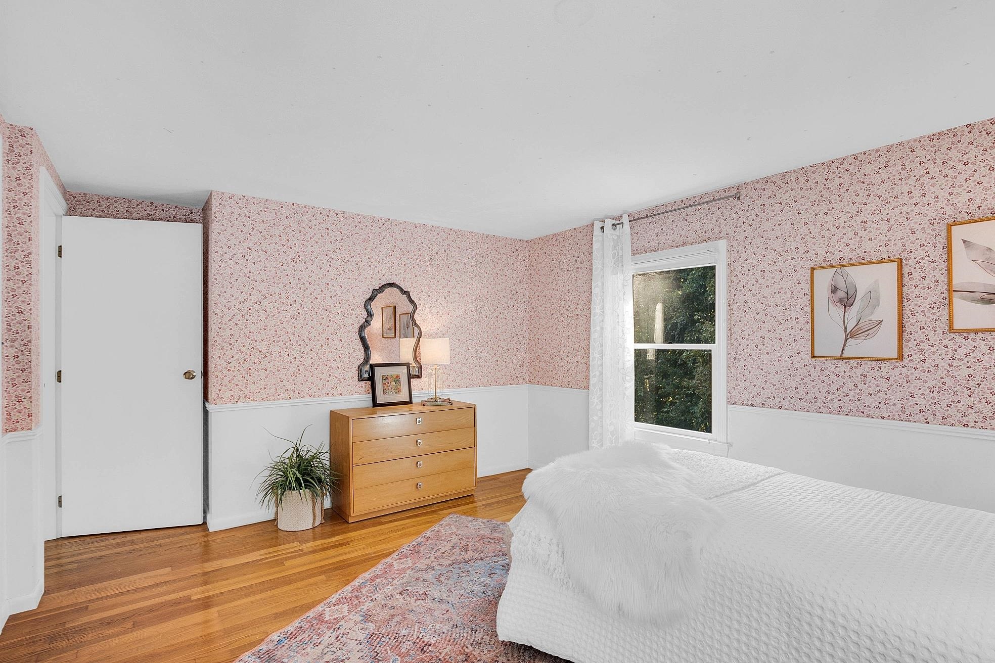 10 Hobbs Road