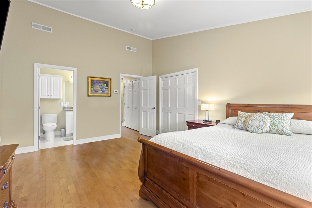 1 Merrimac Street # 30