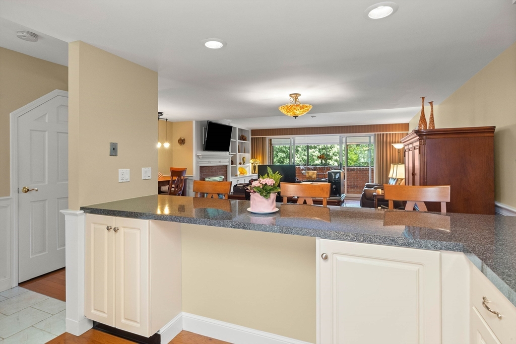 1 Merrimac Street # 30