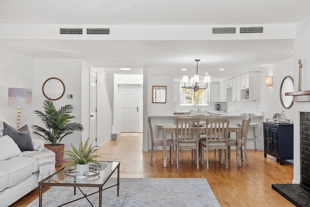 1 Merrimac St # 26