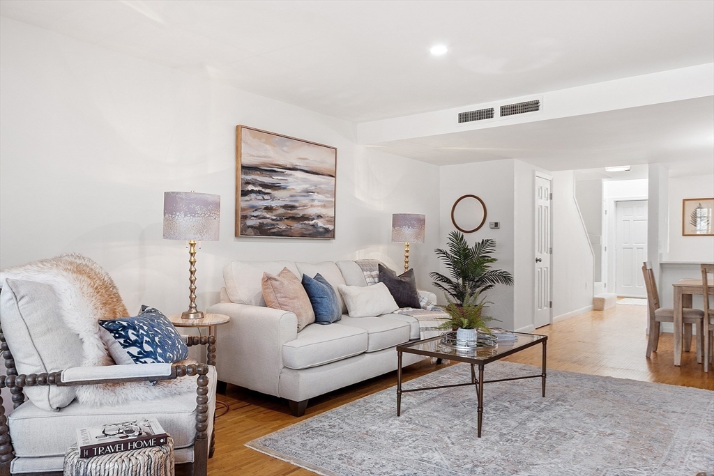 1 Merrimac St # 26