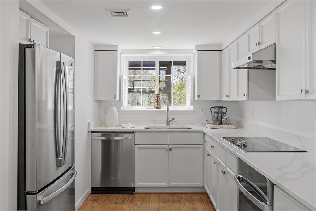 1 Merrimac St # 26