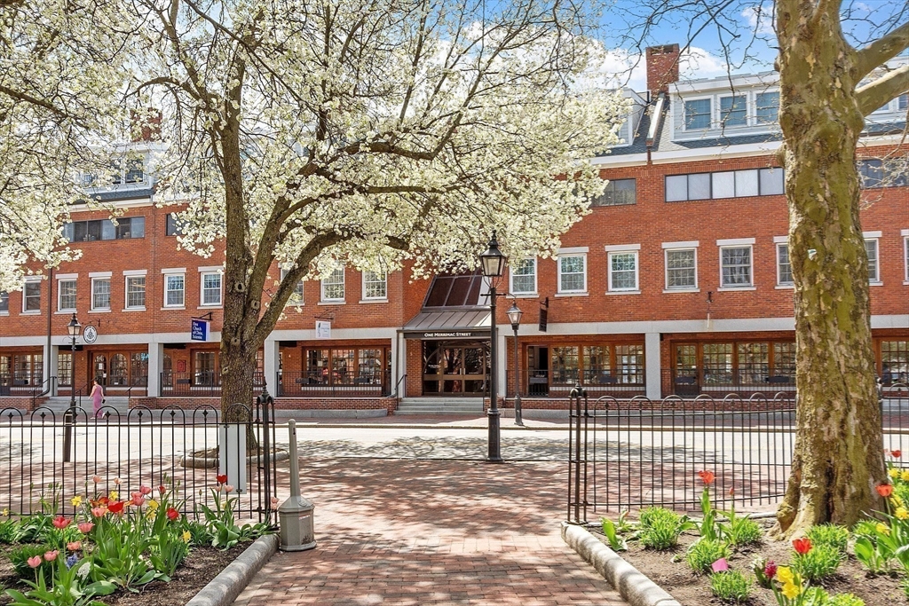 1 Merrimac St # 26