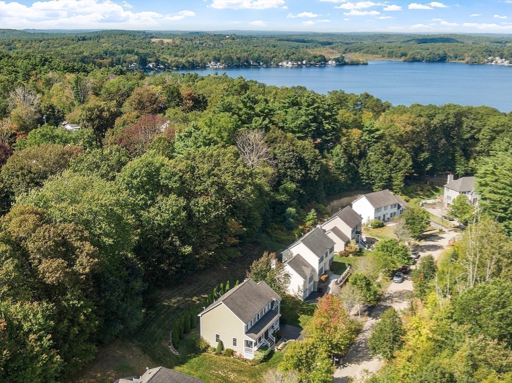 10 Olde Taverne Lane