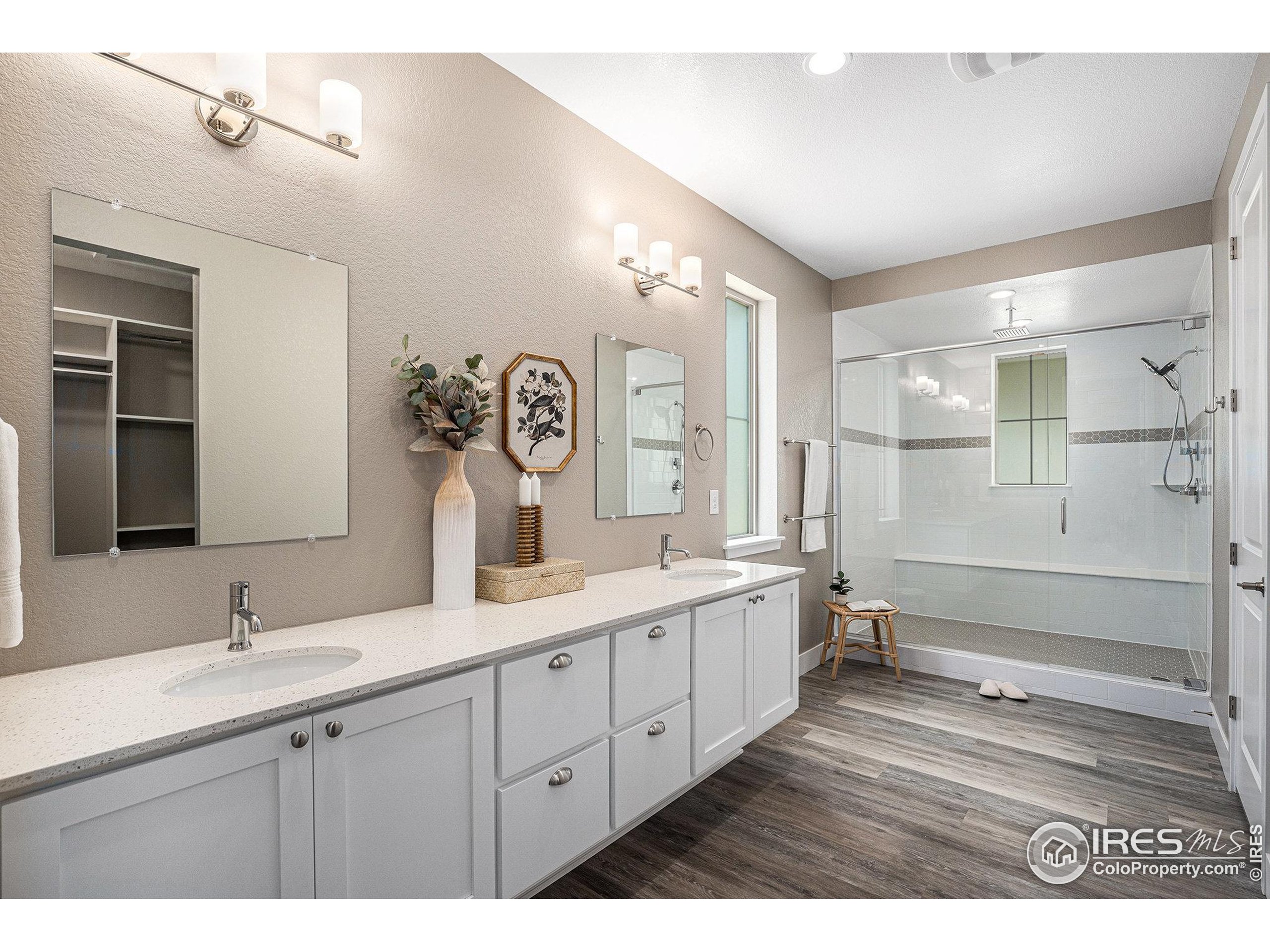 4565 Colorado River Dr