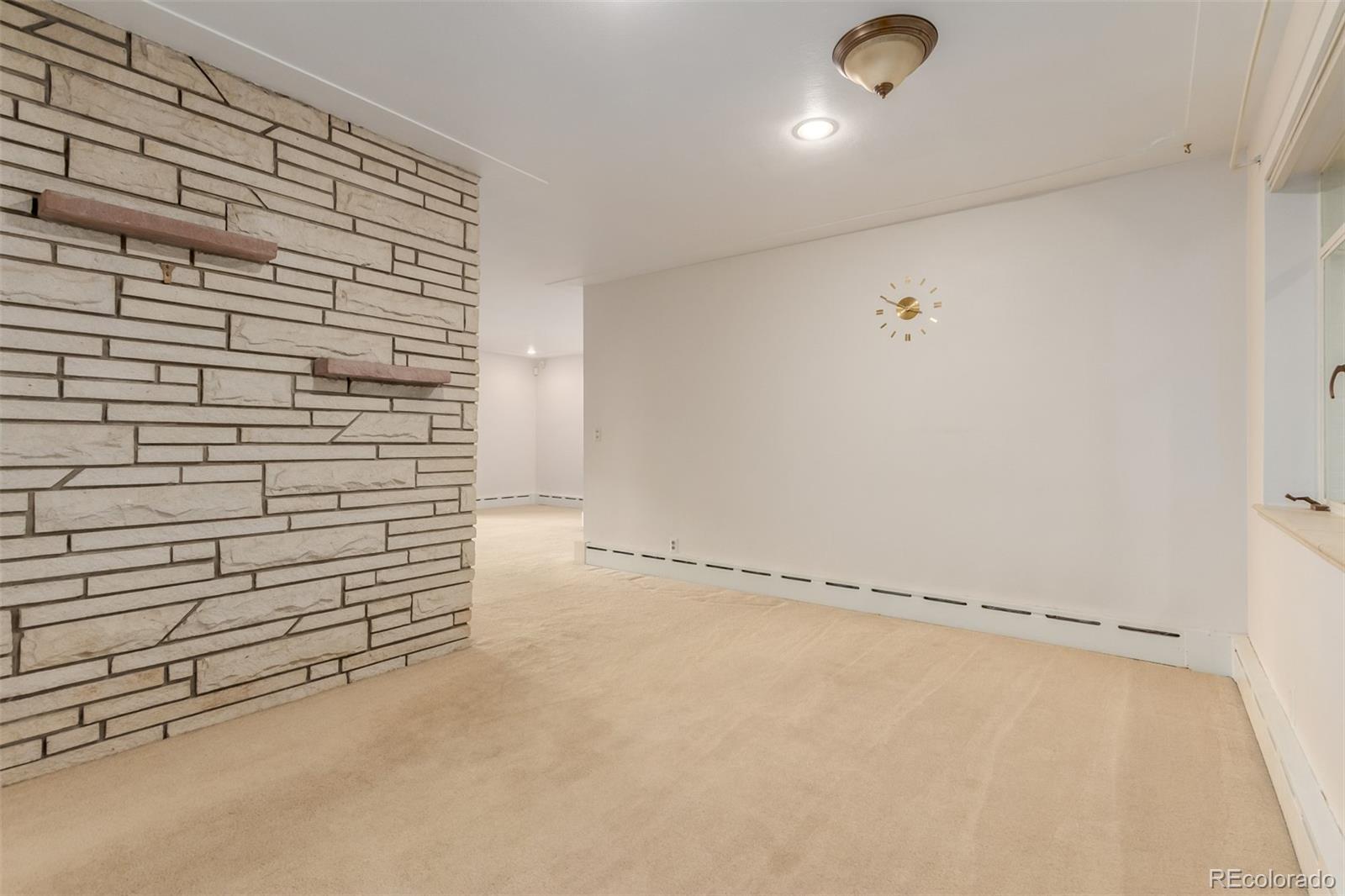 3880 Independence Court