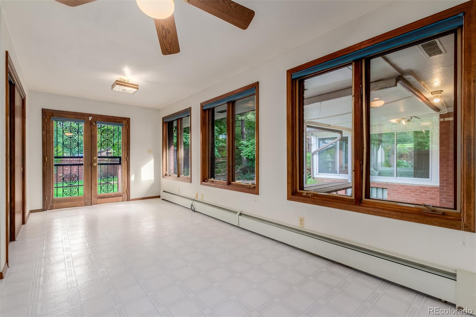 3880 Independence Court