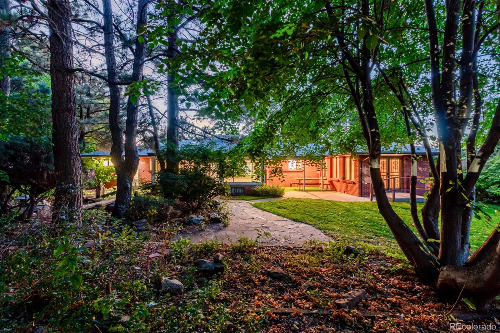 3880 Independence Court