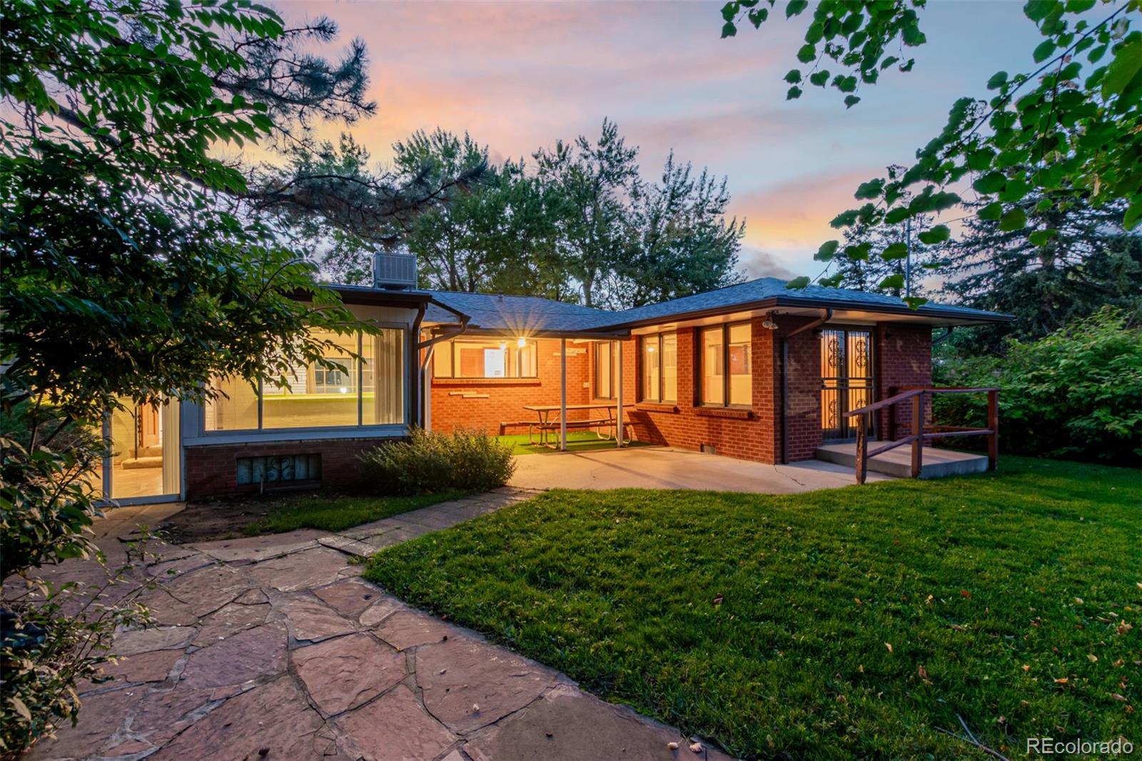 3880 Independence Court