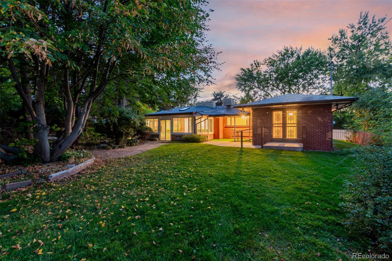 3880 Independence Court