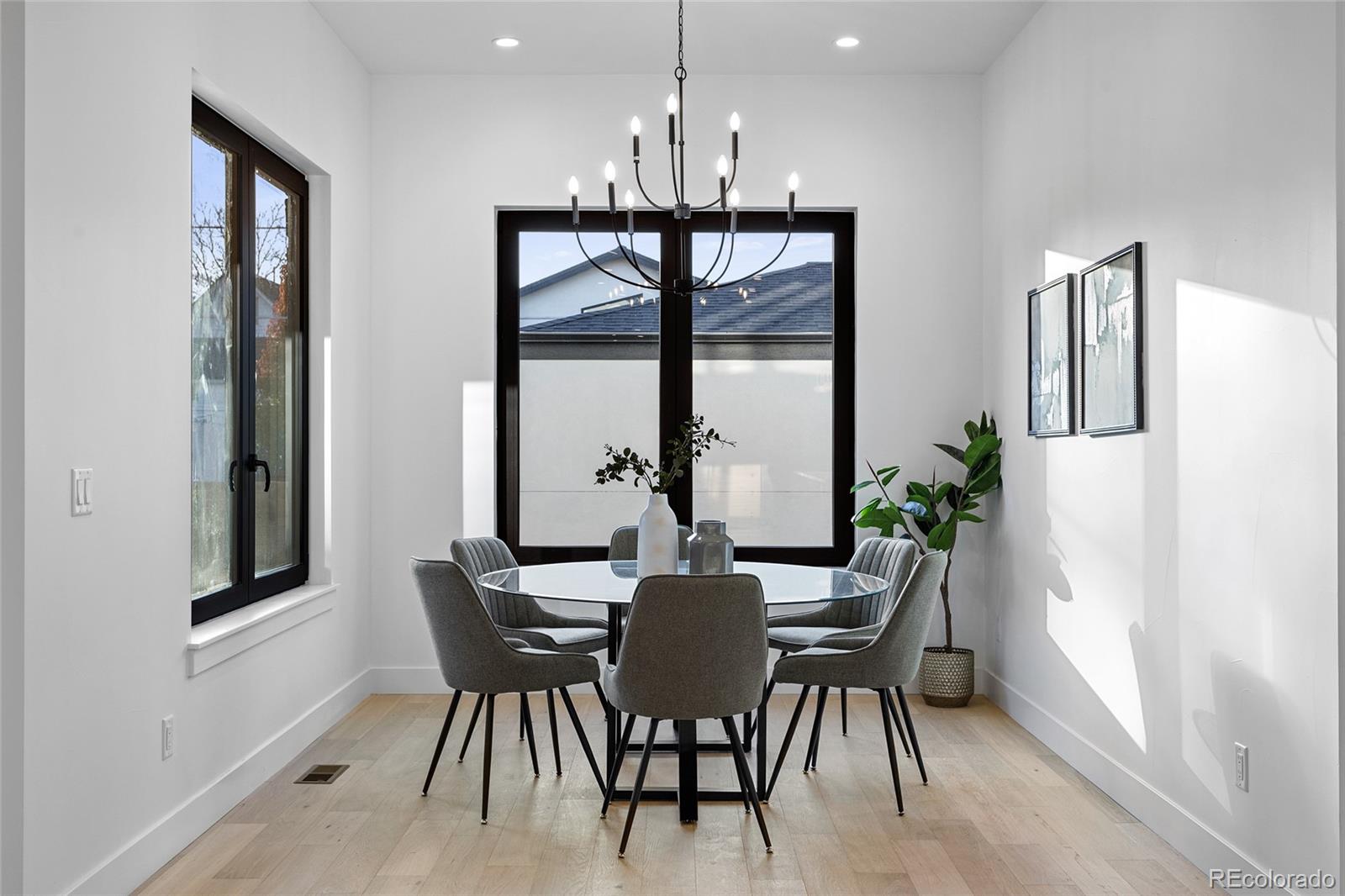 1907 S Clarkson Street