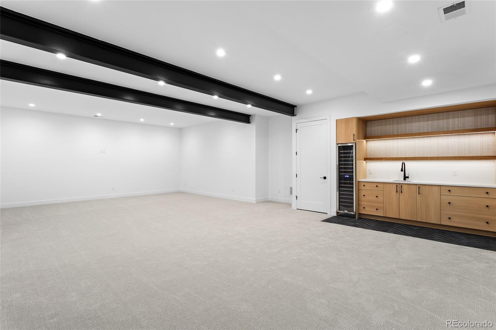 1907 S Clarkson Street