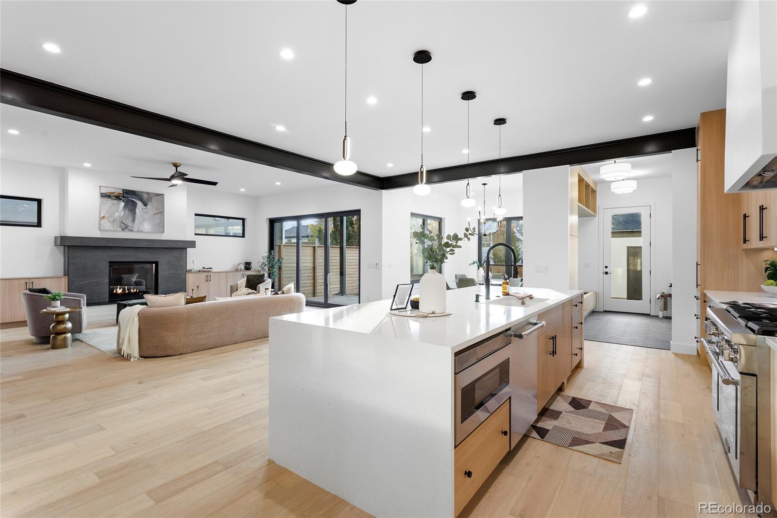 1907 S Clarkson Street